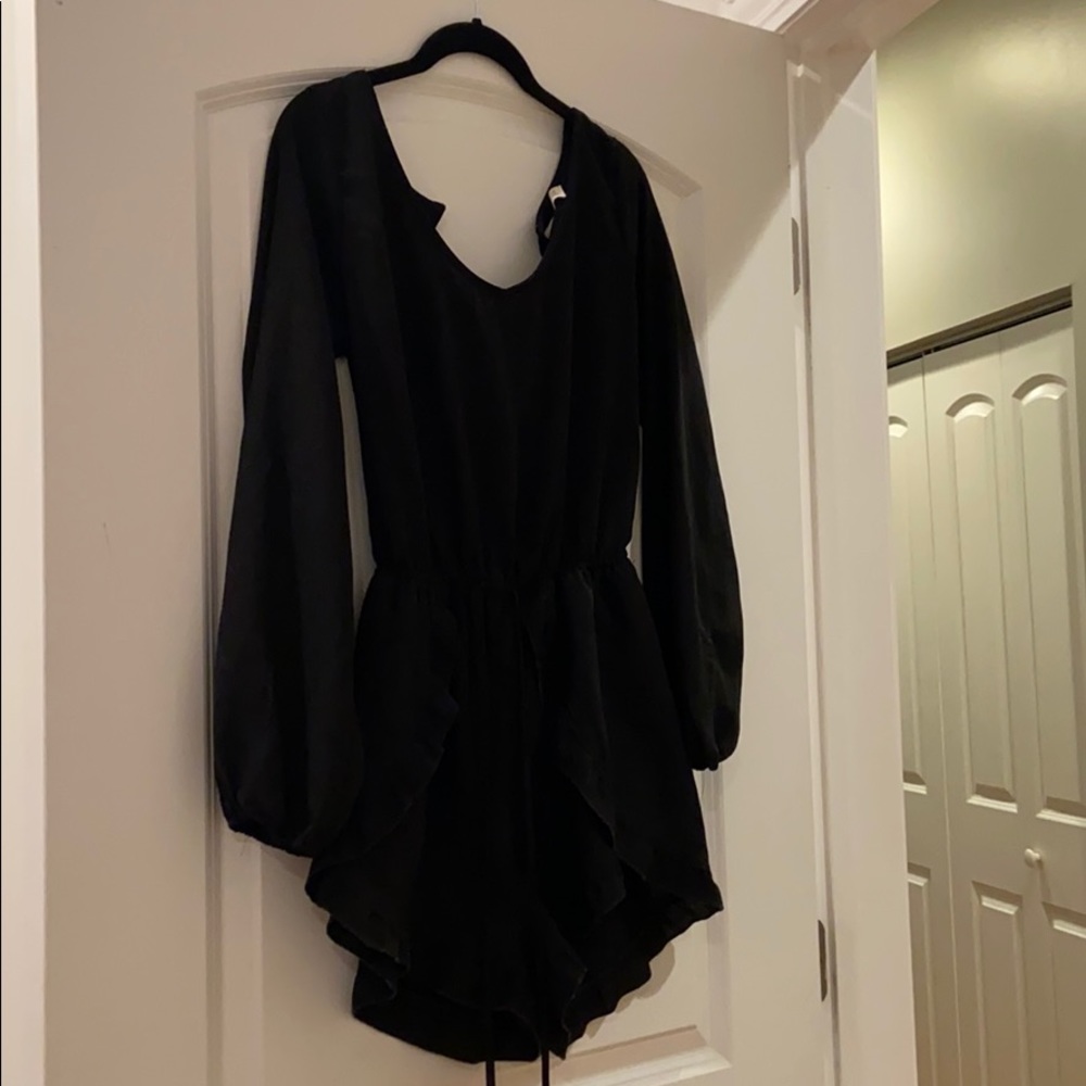 🖤 Abercrombie and Fitch black romper small